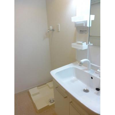 アユタシス中小田井 201【管理NO：1-018674301-02010】 ★家具家電は申し込み後に搬入します★ ★2026年09月上旬入居可能★の物件画像