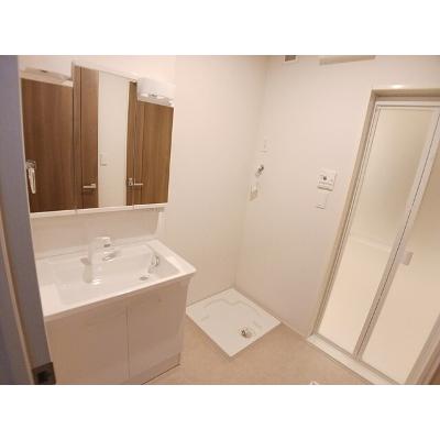 スターライズ 105【管理NO：1-028304501-01040】 ★家具家電は申し込み後に搬入します★ ★2026年09月中旬入居可能★の物件画像