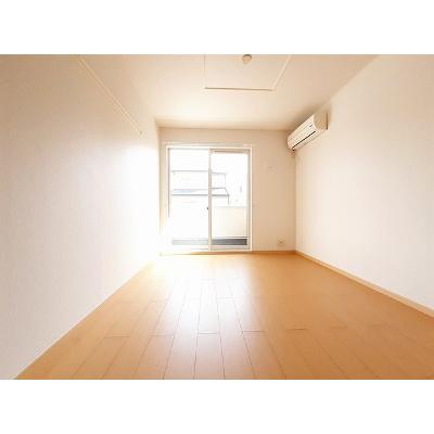 パークサイド　フローレンス 101【管理NO：1-015849801-01010】 ★家具家電は申し込み後に搬入します★ ★2026年09月中旬入居可能★の物件画像