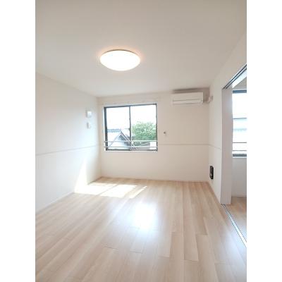 メルカート　エスト 202【管理NO：1-026108001-02020】 ★家具家電は申し込み後に搬入します★ ★2026年08月下旬入居可能★の物件画像