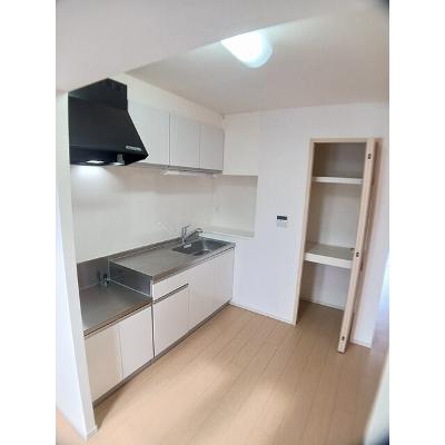 サンリットタウン日高Ⅱ 205【管理NO：1-018586502-02040】 ★家具家電は申し込み後に搬入します★ ★2026年09月中旬入居可能★の物件画像