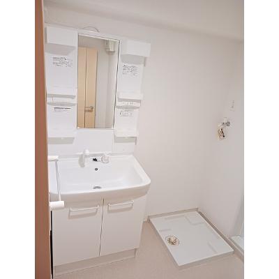 サンリットタウン日高Ⅱ 205【管理NO：1-018586502-02040】 ★家具家電は申し込み後に搬入します★ ★2026年09月中旬入居可能★の物件画像