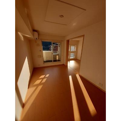 サンローラＢ 203【管理NO：1-015753702-02030】 ★家具家電は申し込み後に搬入します★ ★2026年09月中旬入居可能★の物件画像