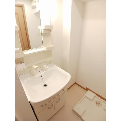 セイバリープレース 505【管理NO：1-013820601-05040】 ★家具家電は申し込み後に搬入します★ ★2026年10月中旬入居可能★の物件画像