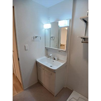 イオフェリーチェ 103【管理NO：1-027972401-01030】 ★家具家電は申し込み後に搬入します★の物件画像