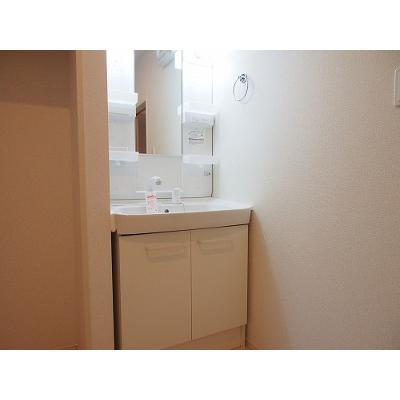 コンフォール安室 205【管理NO：1-022988701-02050】 ★家具家電は申し込み後に搬入します★の物件画像
