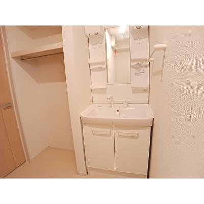 ｃｅｌｌ　ｃｕｂｅ 202【管理NO：1-021657201-02020】 ★家具家電は申し込み後に搬入します★の物件画像