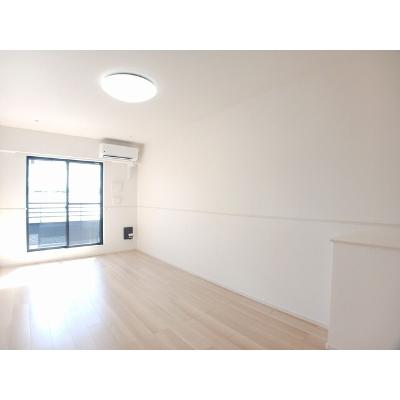 エヴァ　グリーン　ヴィラⅠ 202【管理NO：1-027704801-02020】 ★家具家電は申し込み後に搬入します★の物件画像
