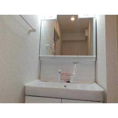 フィフス　アベニュー　ウエスト 205【管理NO：1-024390402-02040】 ★家具家電は申し込み後に搬入します★ ★2026年08月下旬入居可能★の物件画像