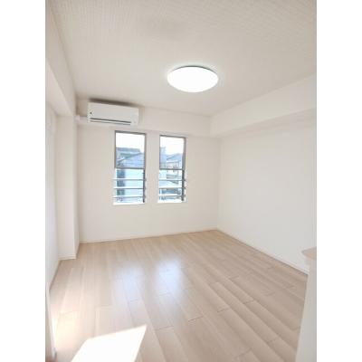 ブルートレインⅤ号 203【管理NO：1-028050001-02030】 ★家具家電は申し込み後に搬入します★ ★2026年08月下旬入居可能★の物件画像