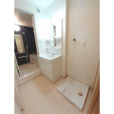 ザオバーレイⅡ 102【管理NO：1-019501501-01020】 ★家具家電は申し込み後に搬入します★ ★2026年09月中旬入居可能★の物件画像