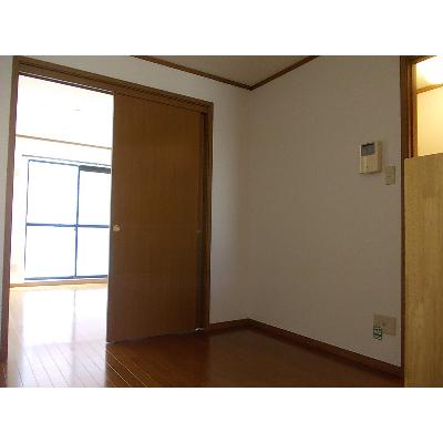 シャインニッチ 102【管理NO：1-010395801-01020】 ★家具家電は申し込み後に搬入します★ ★2026年09月中旬入居可能★の物件画像