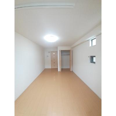 パセーオ 201【管理NO：1-018273801-02010】 ★家具家電は申し込み後に搬入します★の物件画像