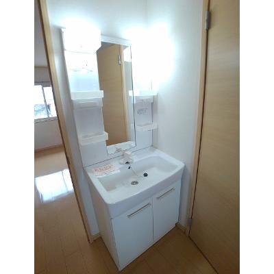 ニューシティ三条Ｂ 201【管理NO：1-002816902-02010】 ★家具家電は申し込み後に搬入します★ ★2026年09月下旬入居可能★の物件画像