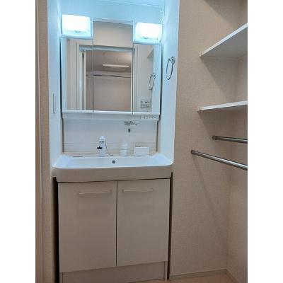 ホワイトハーツ 103【管理NO：1-025344301-01030】 ★家具家電は申し込み後に搬入します★ ★2026年09月上旬入居可能★の物件画像