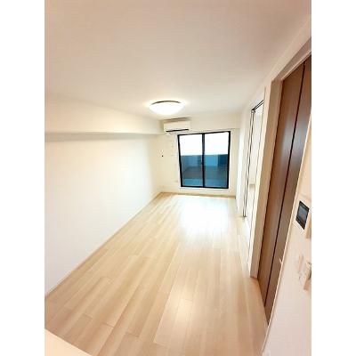 デナーダ 203【管理NO：1-027287601-02030】 ★家具家電は申し込み後に搬入します★ ★2026年09月中旬入居可能★の物件画像