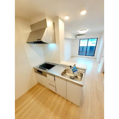 デナーダ 203【管理NO：1-027287601-02030】 ★家具家電は申し込み後に搬入します★ ★2026年09月中旬入居可能★の物件画像