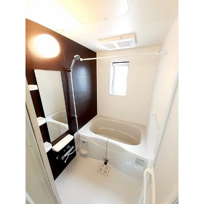 アルバータ　Ⅲ 203【管理NO：1-022729801-02030】 ★家具家電は申し込み後に搬入します★の物件画像