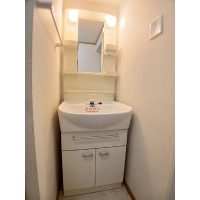 中土井ハイツ 202【管理NO：1-012483301-02020】 ★家具家電は申し込み後に搬入します★の物件画像