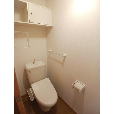 フィオーレ 205【管理NO：1-013043101-02050】 ★家具家電は申し込み後に搬入します★の物件画像