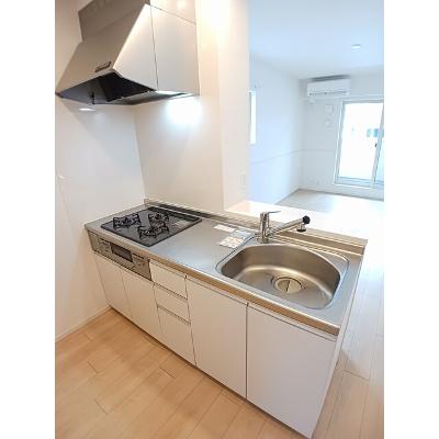 イリス　Ａ 201【管理NO：1-025326301-02010】 ★家具家電は申し込み後に搬入します★の物件画像