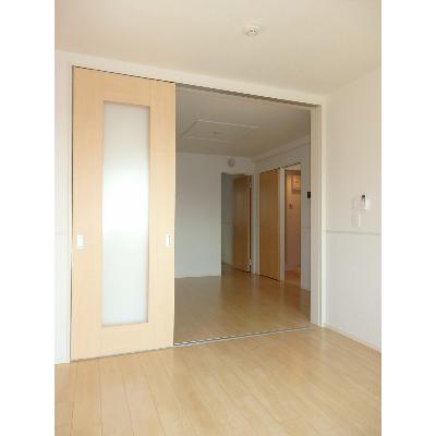 グランコリーヌ　Ⅰ 102【管理NO：1-019938501-01020】 ★家具家電は申し込み後に搬入します★ ★2026年10月上旬入居可能★の物件画像