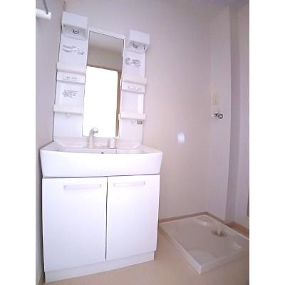 ミッテ・クラール 104【管理NO：1-015467601-01040】 ★家具家電は申し込み後に搬入します★の物件画像