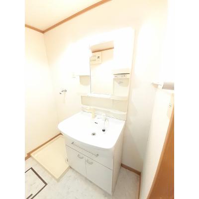 レジデンス牟礼 206【管理NO：1-013807101-02060】 ★家具家電は申し込み後に搬入します★ ★2026年10月中旬入居可能★の物件画像