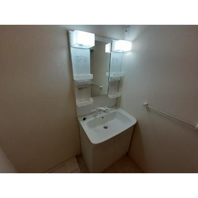 ヴィラ・パセーオ　Ⅱ 201【管理NO：1-019098002-02010】 ★家具家電は申し込み後に搬入します★の物件画像