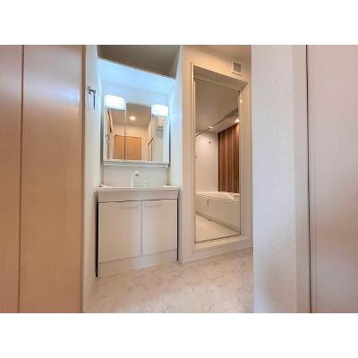 ピンズ唐津Ⅳ 101【管理NO：1-025038504-01010】 ★家具家電は申し込み後に搬入します★ ★2026年09月中旬入居可能★の物件画像
