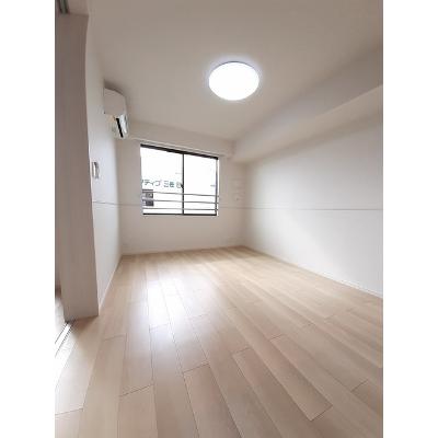 パークサイド三佐 202【管理NO：1-026356901-02020】 ★家具家電は申し込み後に搬入します★の物件画像