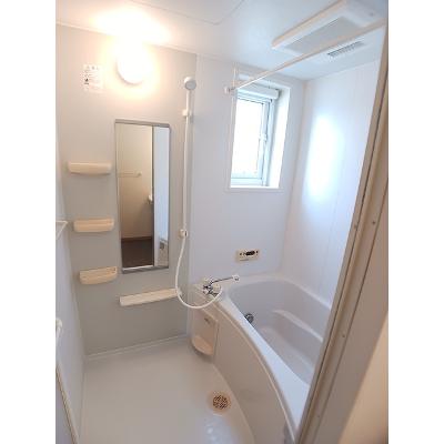 Ｌｉｂｒａ　ｈｏｕｓｅ　Ⅱ 103【管理NO：1-014916402-01030】 ★家具家電は申し込み後に搬入します★の物件画像