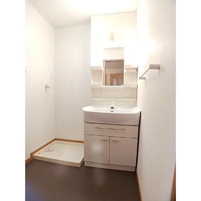 Ｌｉｂｒａ　ｈｏｕｓｅ　Ⅱ 103【管理NO：1-014916402-01030】 ★家具家電は申し込み後に搬入します★の物件画像