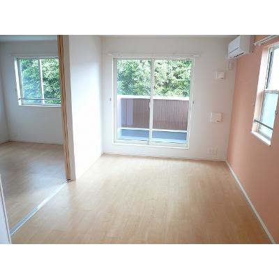 エレガンス　ベアー 203【管理NO：1-021959301-02030】 ★家具家電は申し込み後に搬入します★ ★2026年09月中旬入居可能★の物件画像