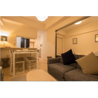 ソフィテル・紺屋町　ジュニアスィート１【ダブルベッド】広々１LDK37㎡　高速WIFI　LAN接続可　無料設備充実　交通アクセス抜群　快適な生活環境をの物件画像