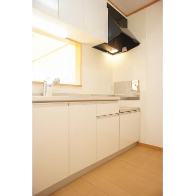 レインボーハウスⅥ 201【管理NO：1-014609202-02010】 ★家具家電は申し込み後に搬入します★ ★2026年08月下旬入居可能★の物件画像