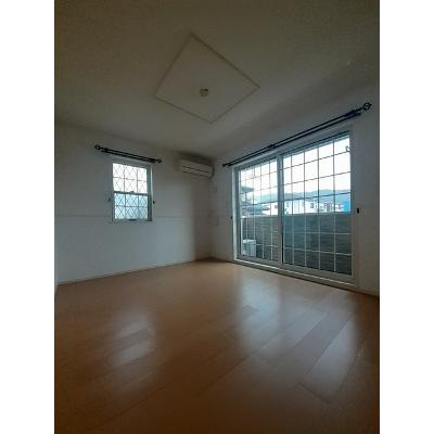 ｓｔｅｌｌａｒ　Ⅱ 106【管理NO：1-018715302-01050】 ★家具家電は申し込み後に搬入します★の物件画像