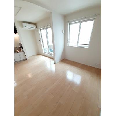 フランカルムⅡ 202【管理NO：1-022185501-02020】 ★家具家電は申し込み後に搬入します★ ★2026年09月中旬入居可能★の物件画像