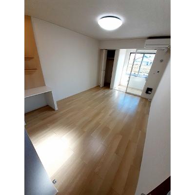 カーサヴェルデ 103【管理NO：1-027002301-01030】 ★家具家電は申し込み後に搬入します★の物件画像