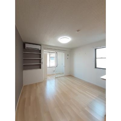 ルーエ西本成寺Ⅱ 104【管理NO：1-026907902-01040】 ★家具家電は申し込み後に搬入します★の物件画像