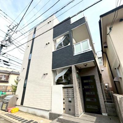 【J’sコート三軒茶屋 102】即入居可🌟厚さ25㎝超高密度ポケットコイルマットレス使用！三軒茶屋駅徒歩5分！渋谷駅まで乗り換えなしで4分！築浅マンション☆【インターネット無料】の物件画像
