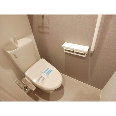 ゴールド　ティアラ 202【管理NO：1-028389201-02020】 ★家具家電は申し込み後に搬入します★の物件画像