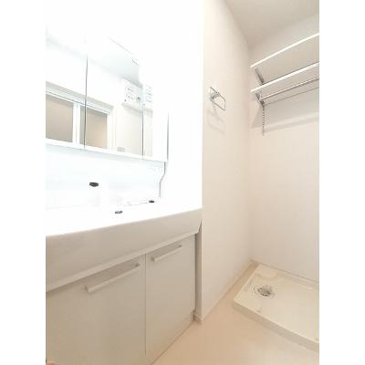 メゾン　ド　コルヌイエ　Ⅱ 203【管理NO：1-027435802-02030】 ★家具家電は申し込み後に搬入します★の物件画像