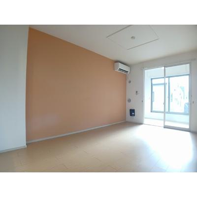 すみれ 102【管理NO：1-019707701-01020】 ★家具家電は申し込み後に搬入します★ ★2026年09月上旬入居可能★の物件画像