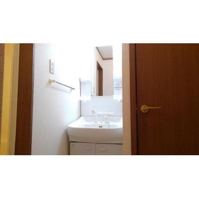 ロイヤルサニーハイツ 101【管理NO：1-010855001-01010】 ★家具家電は申し込み後に搬入します★の物件画像