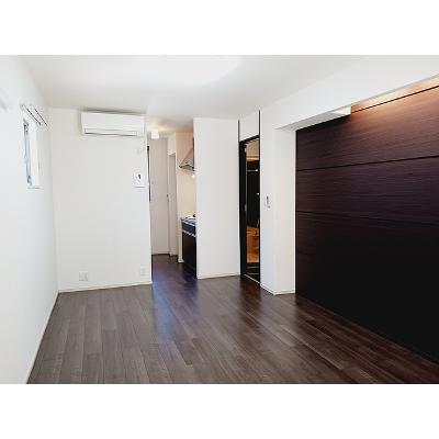 ライゼ　イヅミヤ　Ⅱ 101【管理NO：1-019258501-01010】 ★家具家電は申し込み後に搬入します★の物件画像