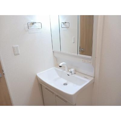 アザレアＴ　Ⅰ 203【管理NO：1-027289901-02030】 ★家具家電は申し込み後に搬入します★ ★2026年09月上旬入居可能★の物件画像