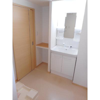 クレッシェンドⅡ 103【管理NO：1-016897001-01030】 ★家具家電は申し込み後に搬入します★ ★2026年09月上旬入居可能★の物件画像
