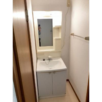 エヴァーグリーンヒルズ 204【管理NO：1-010404401-02040】 ★家具家電は申し込み後に搬入します★の物件画像