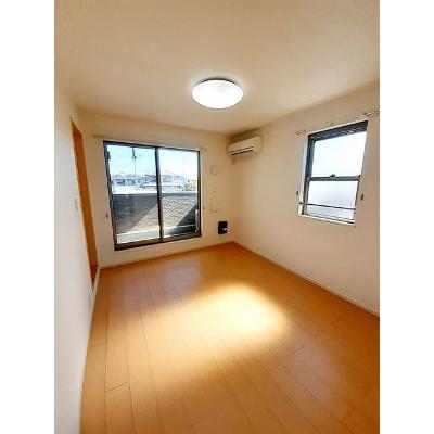 カミヤ 202【管理NO：1-018551501-02020】 ★家具家電は申し込み後に搬入します★の物件画像